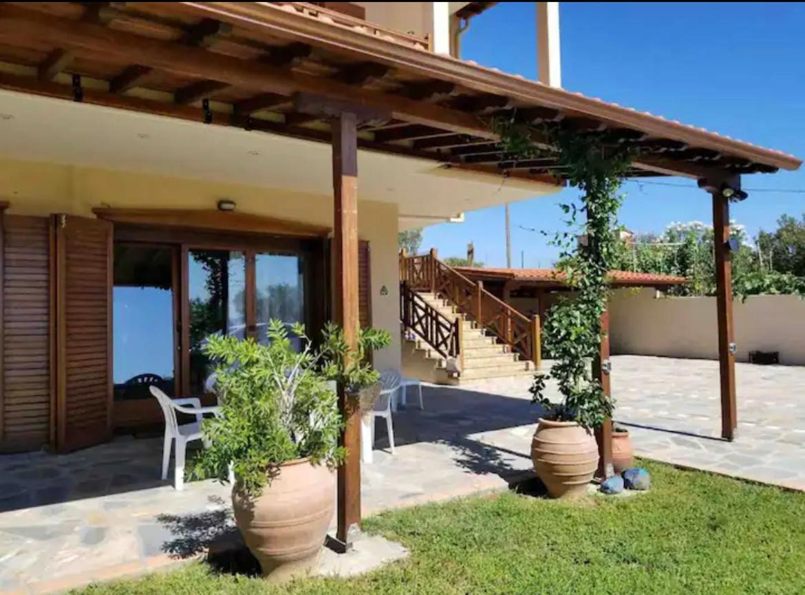 Villa Calypso Ierissos Exterior photo